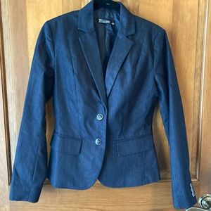 LIKE NEW 7th Avenue Suiting fitted blazer Size 2